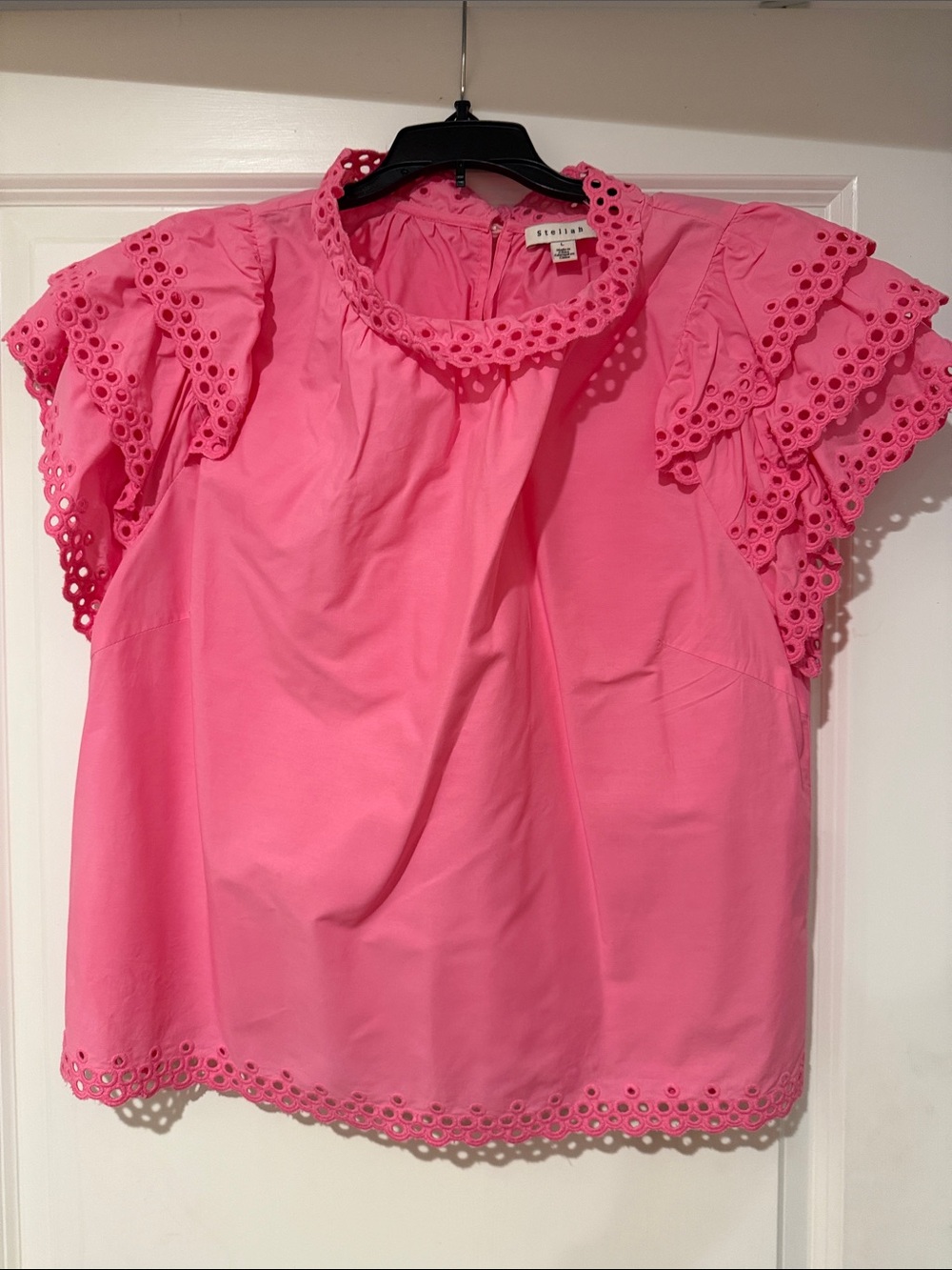 Stellah Hot Pink Eyelet Flutter Sleeve Top